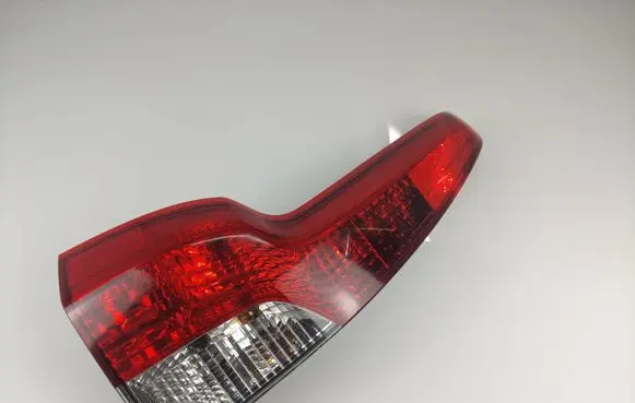 Volvo V50 Rear/tail lights 30744543 P1007V50SXGB