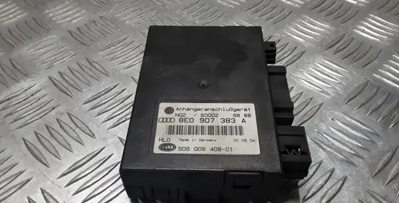 Volkswagen Touareg I Tow bar trailer control unit/module 8E0907383A