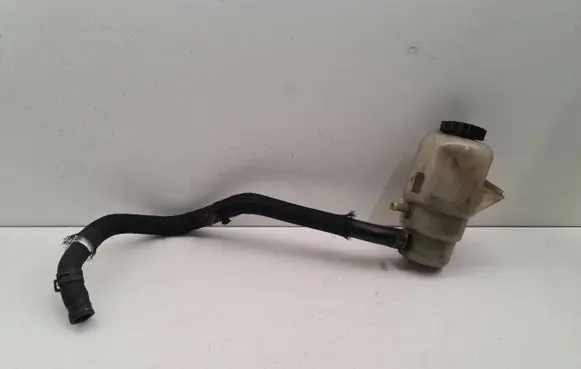 Fiat Freemont Power steering fluid tank/reservoir 05154404AA