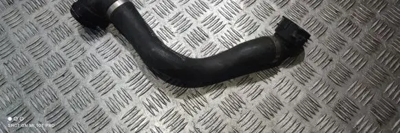 Mercedes-Benz C W205 Engine coolant pipe/hose A2052010082
