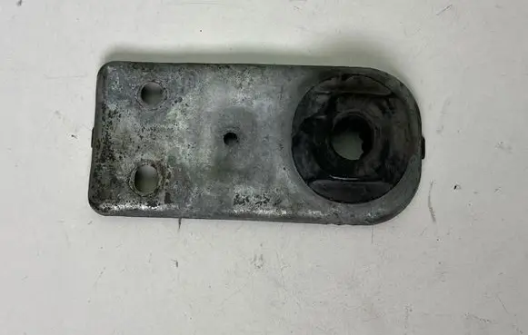 Ford Mustang V Radiator mount bracket AR338B359AB