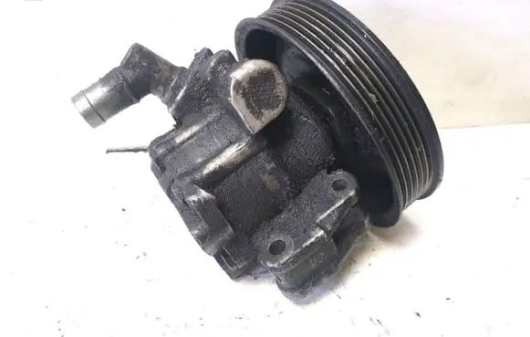 Mercedes-Benz Vito Viano W638 Power steering pump