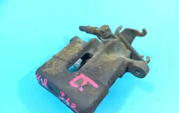 Rear brake caliper