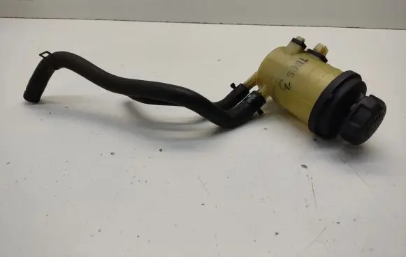 Hyundai Tucson JM Power steering fluid tank/reservoir 575812E201