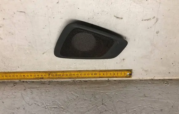 Lexus RX 330 - 350 - 400H Side speaker trim/cover 67651494A2