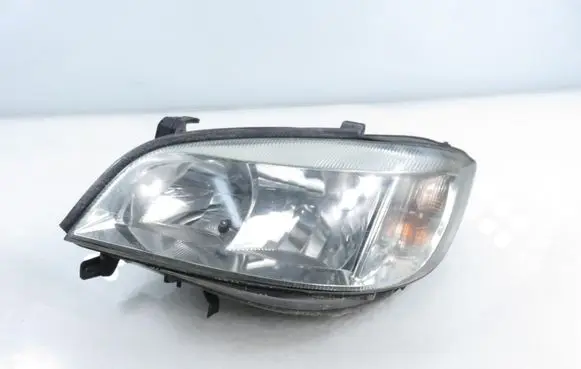 Opel Zafira A Headlight/headlamp
