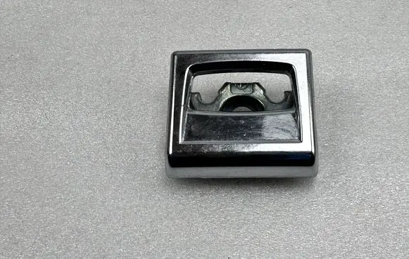 Audi Q7 4M Tie down hook / loop 4M0864203B 4M0864203