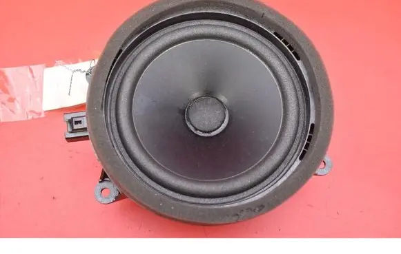 Volvo V60 Subwoofer speaker 31489120