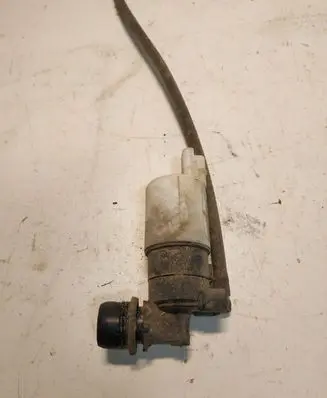 Opel Vivaro Windscreen/windshield washer pump 8200067015 9641553880