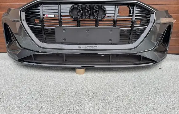 Audi e-tron Front bumper 4KE.121.764