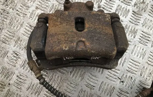 Hyundai i40 Front brake caliper