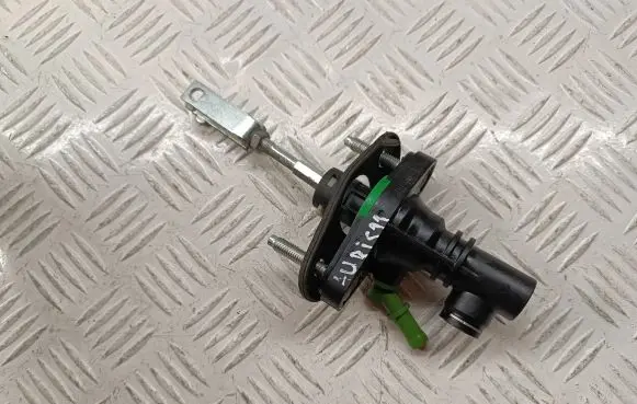 Toyota Auris 150 Clutch master cylinder 3142002051A 3142002051