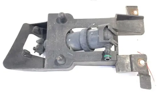 Headlight washer spray nozzle