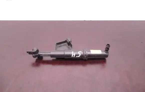 Volvo V50 Headlight washer spray nozzle 1307030347 30661085 D54
