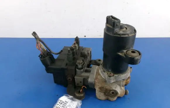 Volkswagen PASSAT B4 ABS Pump