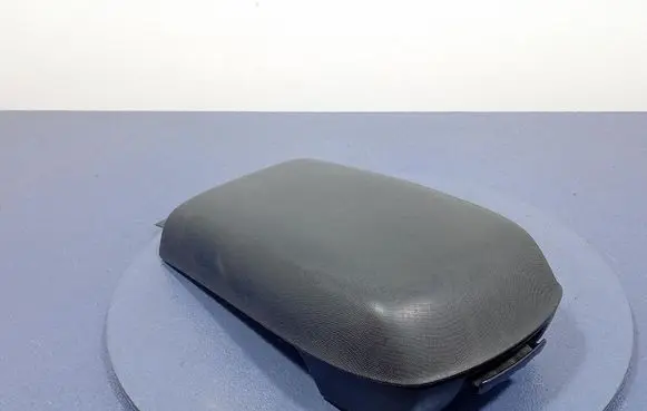 Mitsubishi Endeavor Armrest 