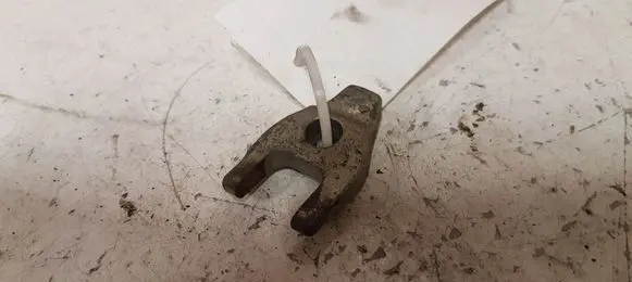 Renault Master III Fuel Injector clamp holder