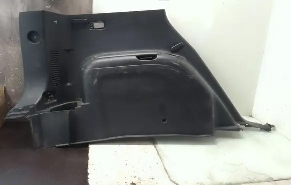KIA Carens I Trunk/boot lower side trim panel 857301D010