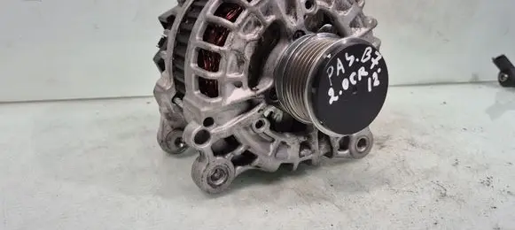 Volkswagen PASSAT B7 Generator/alternator AX1397N