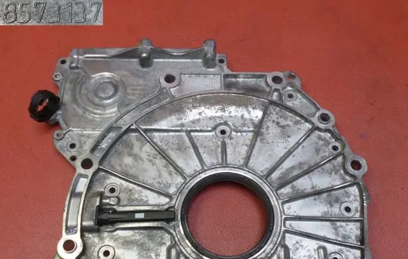 Mini One - Cooper F56 F55 Timing chain cover 8573137