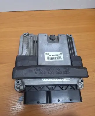 Audi A4 S4 B8 8K Engine control unit/module 03L906022RL 0281016144 3984060A8