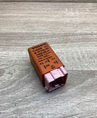 Volvo S70 V70 V70 XC Electric power window relay 9148300 898756000
