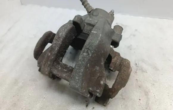 Mercedes-Benz E W211 Rear brake caliper