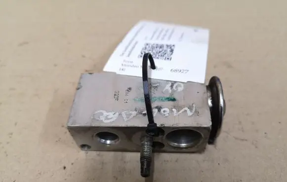Ford Mondeo MK IV Air conditioning (A/C) expansion valve 6G9119849AC R134A