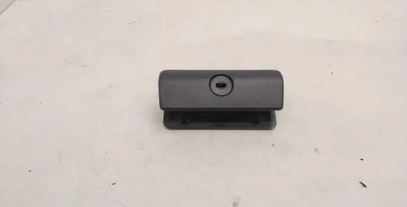 BMW 3 E46 Glove box handle