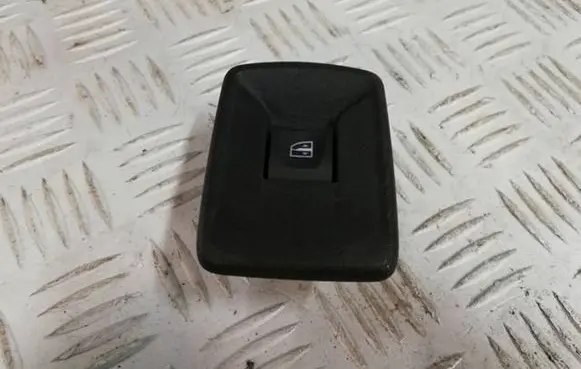 Renault Sandero II Electric window control switch