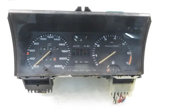 Speedometer (instrument cluster)