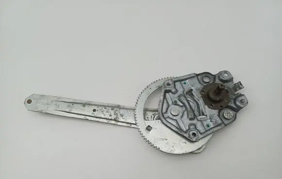 BMW 3 E36 Rear door manual window regulator 8119771