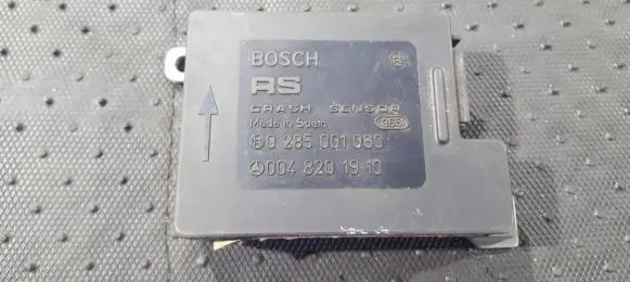 Mercedes-Benz E W124 Airbag control unit/module 0285001060