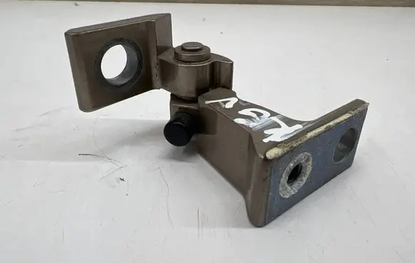 Porsche Macan (95B) Rear door upper hinge 
