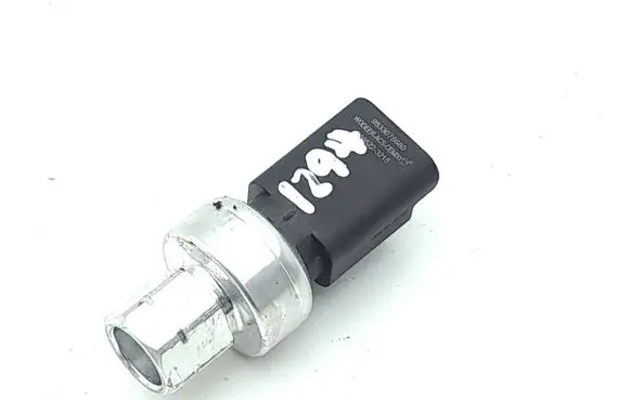 Air conditioning (A/C) pressure sensor