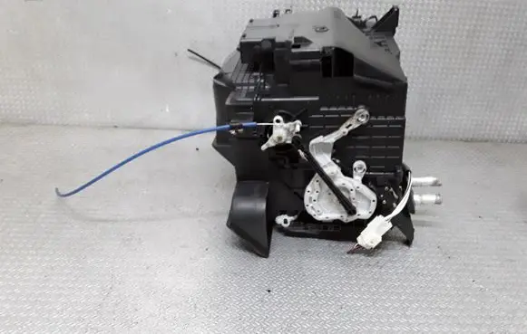 Interior heater climate box assembly
