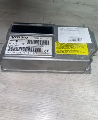 Volvo V70 Airbag control unit/module P30667469