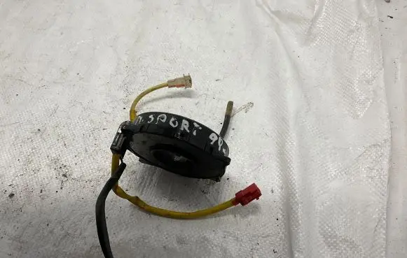 Mitsubishi Pajero Sport I Steering rack control module 