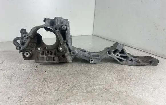 Generator/alternator bracket