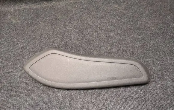 Seat airbag