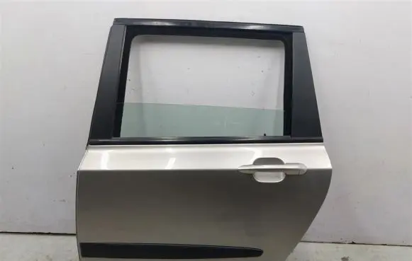 Fiat Stilo Rear door
