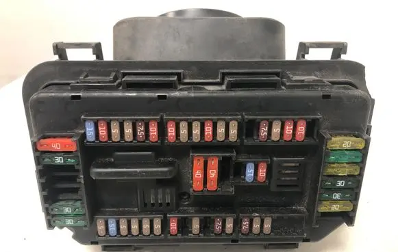 BMW 1 F20 F21 Fuse module 922487904
