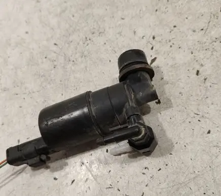 Renault Megane II Windscreen/windshield washer pump 720299