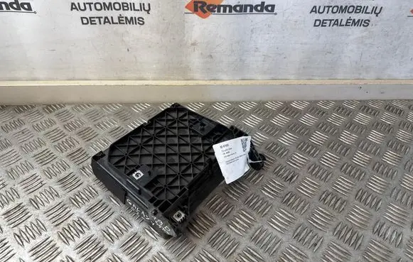 Volkswagen Sharan Fuse module S108152001