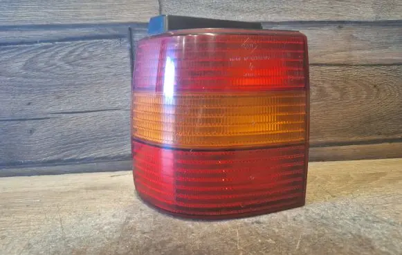 Volkswagen PASSAT B4 Rear/tail lights 3A9945257 394129 394125