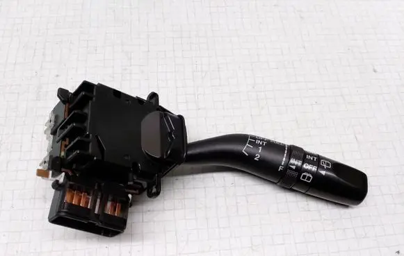 Mazda 626 Wiper control stalk 17B122LH