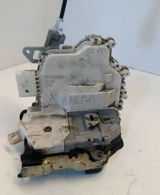 Audi A5 8T 8F Rear door lock 8K0839015C