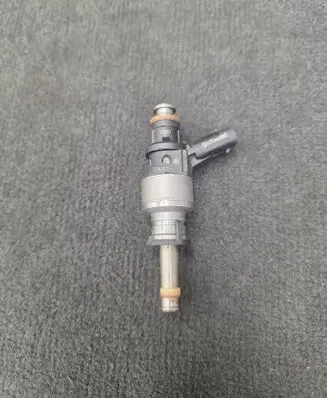 Audi A7 S7 4G Fuel injector 06E036Q 06E906036Q 06E906036L