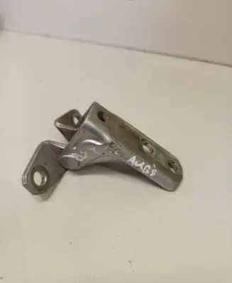 Mitsubishi Outlander Front door upper hinge 