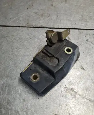 Volkswagen Transporter - Caravelle T4 Sliding door lock 701843604A